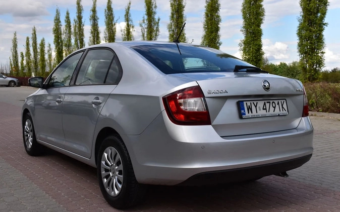 Skoda RAPID cena 42400 przebieg: 147899, rok produkcji 2017 z Rzeszów małe 781